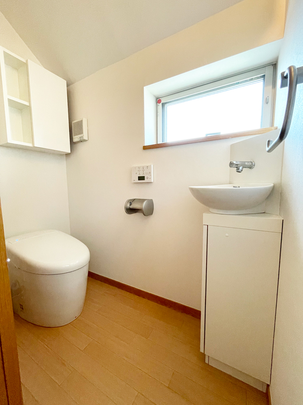 キレイ除菌水でキレイが続くーTOTOネオレストRH1にお取替え 世田谷区T様邸 キレイ除菌水でキレイが続くーTOTOネオレストRH1にお取替え 世田谷区T様邸